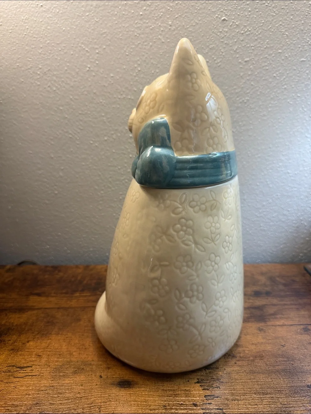 Poppy Trail Cat Cookie Jar Canister Ceramic Kitchen Food Storage
